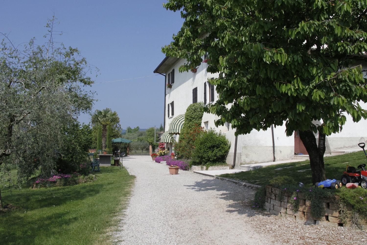 Agriturismo Corte Dei Fiori คาปริโน เวโรเนเซ ภายนอก รูปภาพ
