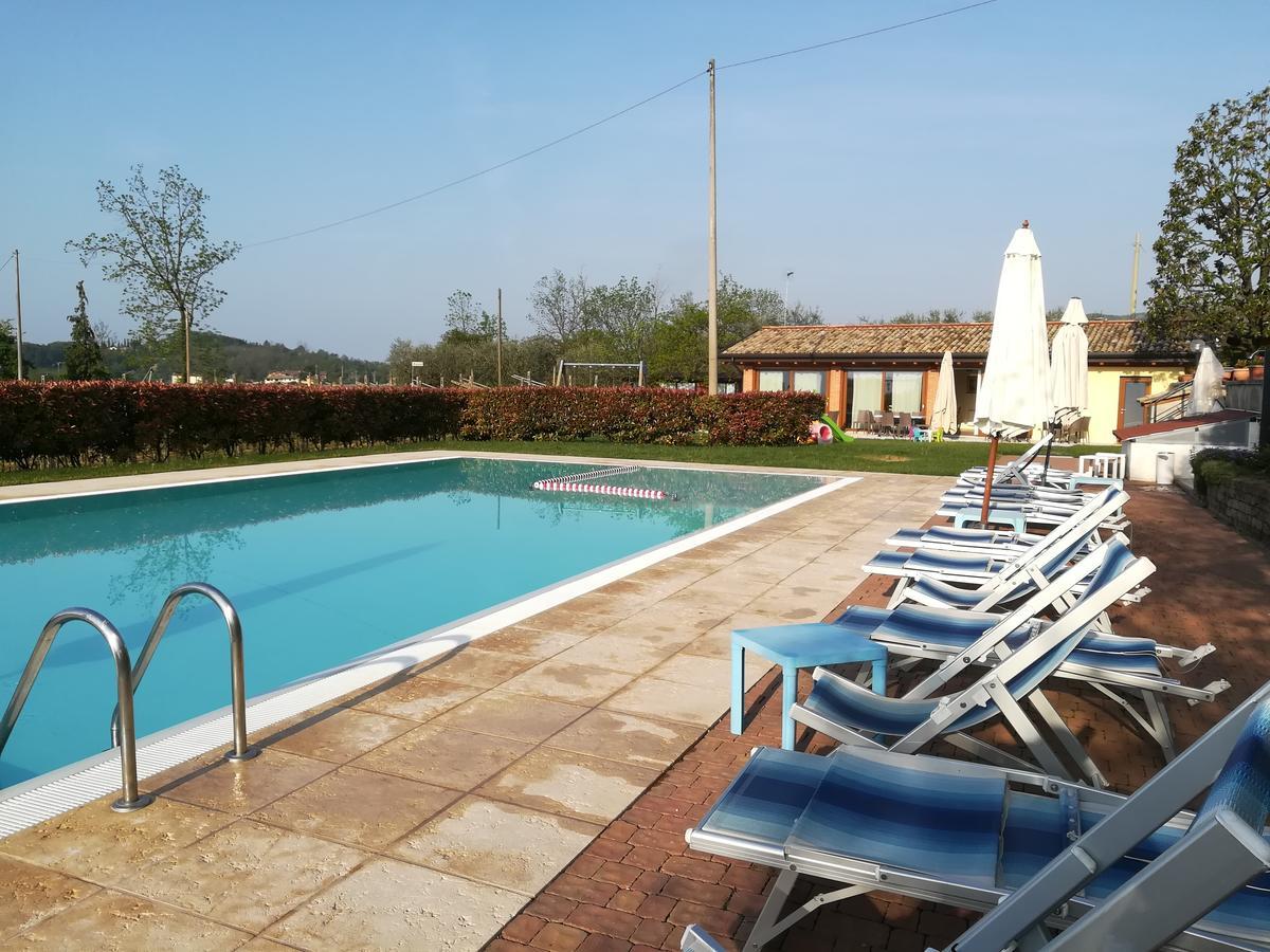 Agriturismo Corte Dei Fiori คาปริโน เวโรเนเซ ภายนอก รูปภาพ